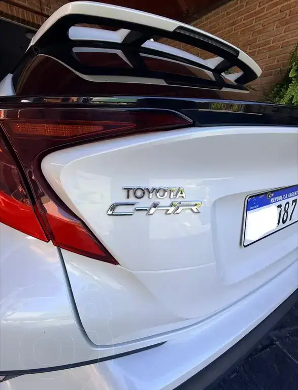Toyota C-Hr Híbrida 1.8 Ecvt  2020 - foto 3
