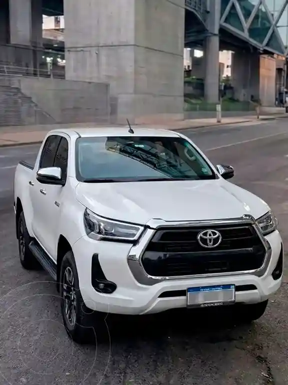Toyota Hilux 4X2 Cabina Doble Srv 2.8 Tdi Aut  2022 - foto 3