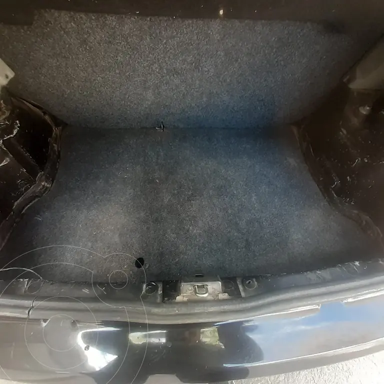 Renault Clio 5P 1.2 Pack Plus (1149 Cc) 2010 - foto 2
