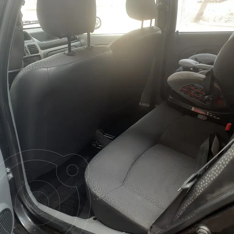 Renault Clio 5P 1.2 Pack Plus (1149 Cc) 2010 - foto 5