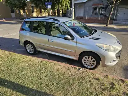 Peugeot 207 Compact Rural 2.0 Hdi Xt Sw  2010 - foto 1