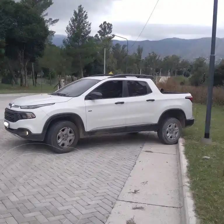 Fiat Toro 2.0 Tdi Freedom 4X2 Cd  2016 - foto 2