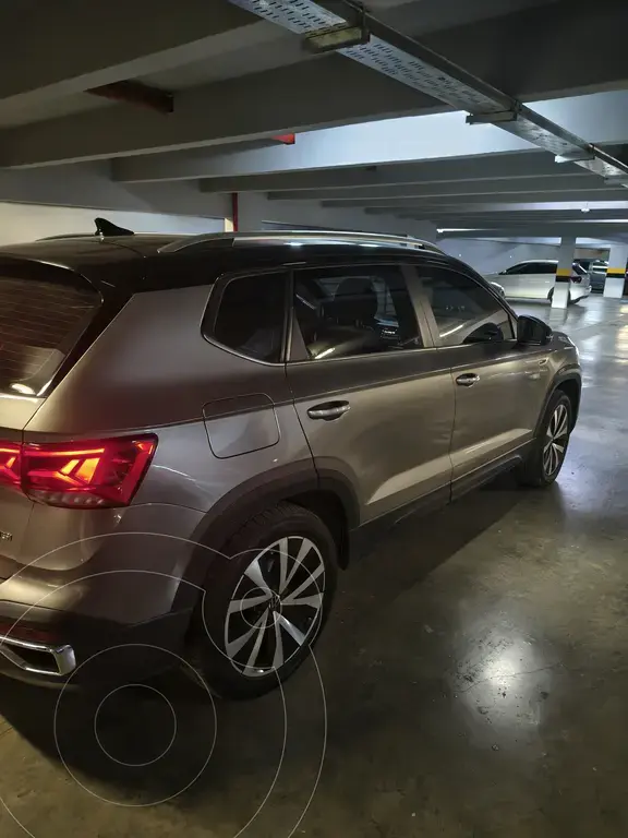 Volkswagen Taos Highline Aut Bitono  2022 - foto 2