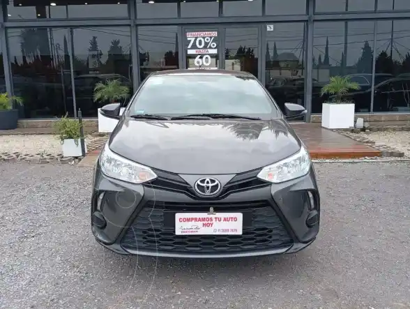 Toyota Yaris Yaris 1.5 5 Ptas Xs  2024 - foto 3