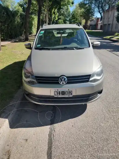 Volkswagen Suran 1.6 Highline  2013 - foto 2