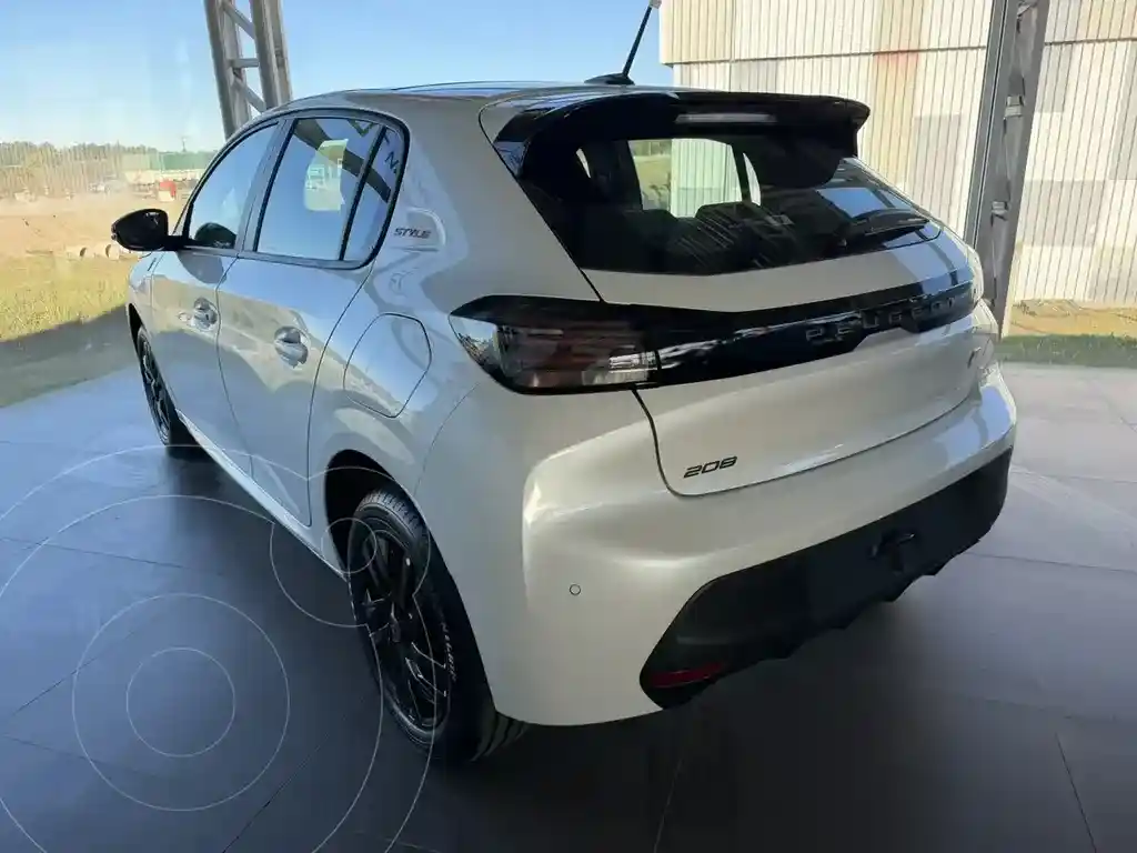 Peugeot 208 Allure Aut  2026 - foto 2