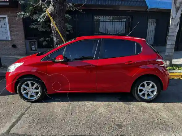 Peugeot 208 Allure 1.5  2014 - foto 4