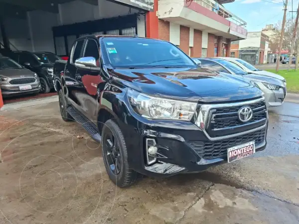 Toyota Hilux 2019 - foto 1