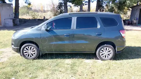 Chevrolet Spin Ltz 1.8 5 Pas  2018 - foto 3