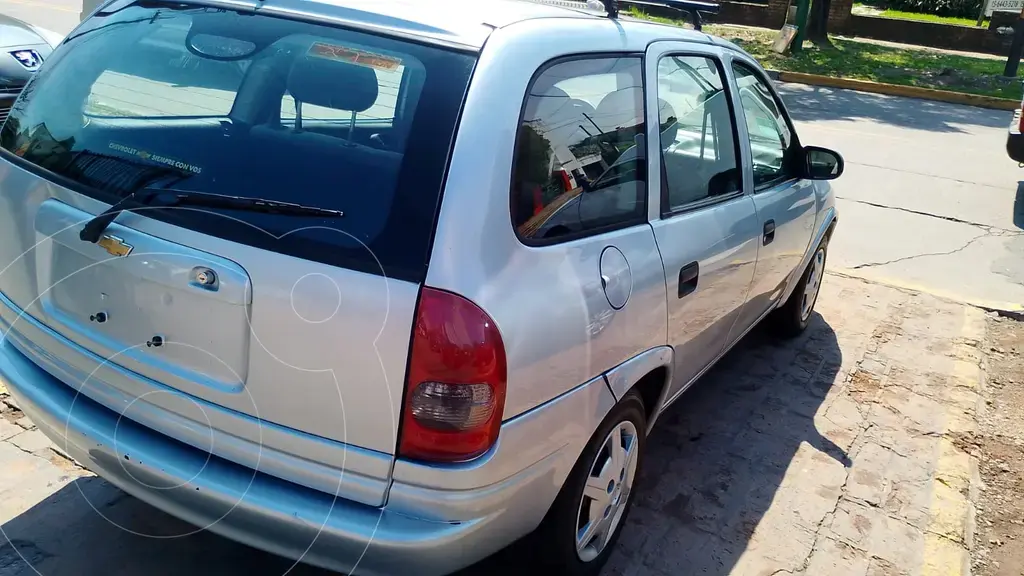 Chevrolet Corsa Wagon Classic 1.4 Gl (1389 Cc) 2010 - foto 3