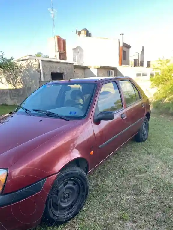 Ford Fiesta  5P Lx 1.8 Dsl  2001 - foto 1