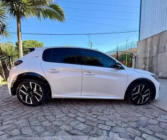 Peugeot 208 Gt T200  2025 - foto 5