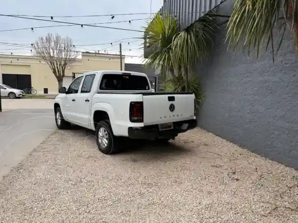 Volkswagen Amarok Amarok 20Td 4X2 Dc Trendline  2024 - foto 4