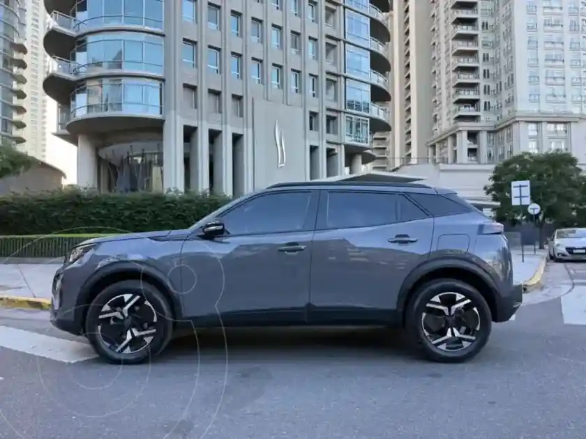 Peugeot 2008 Gt T200  2024 - foto 2