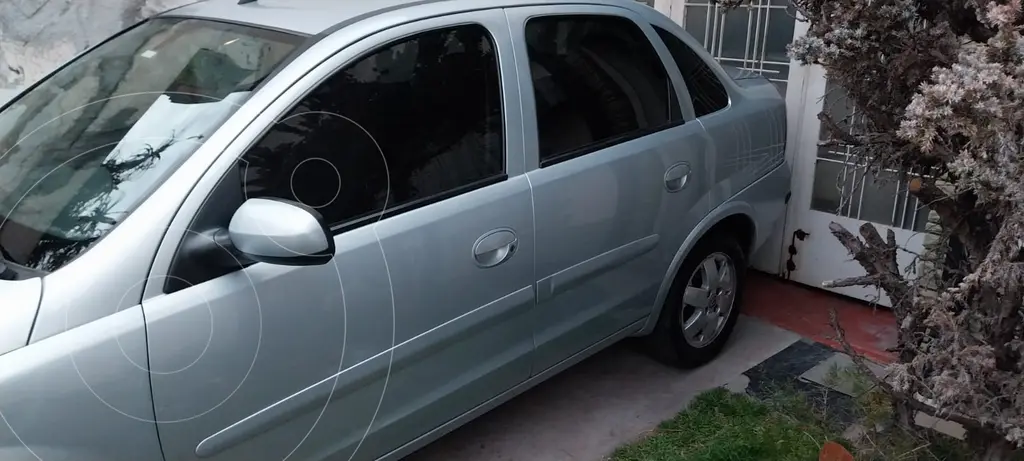 Chevrolet Corsa 4P Cd (1796 Cc) 2009 - foto 3
