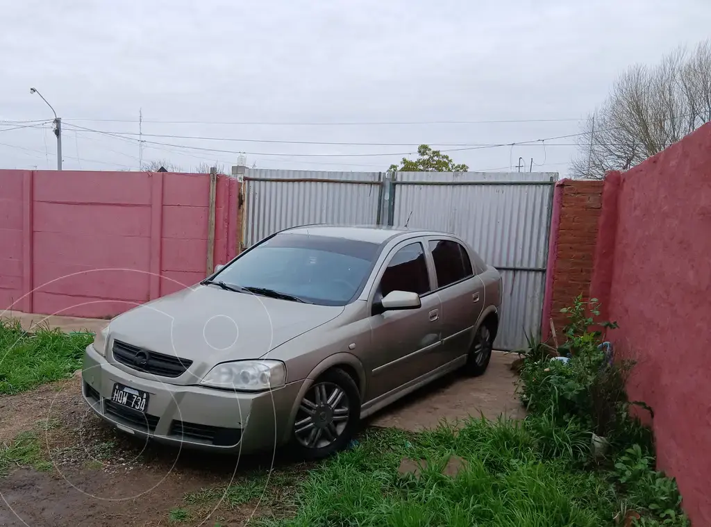 Chevrolet Astra Gl 2.0 5P (1998 Cc) 2008 - foto 2