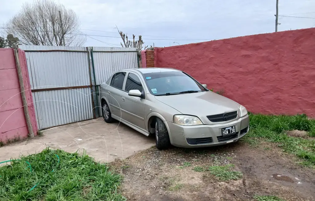 Chevrolet Astra Gl 2.0 5P (1998 Cc) 2008 - foto 3