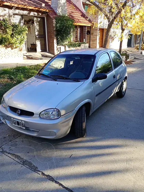 Chevrolet Corsa 3P Gl Dsl (1686 Cc) 2002 - foto 4