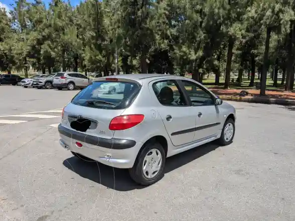 Peugeot 206 1.6 Xr Premium 5P  2003 - foto 3