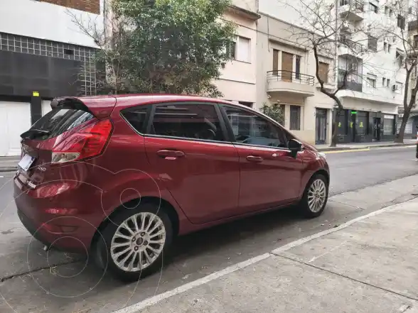 Ford Fiesta Kinetic Se  2017 - foto 2