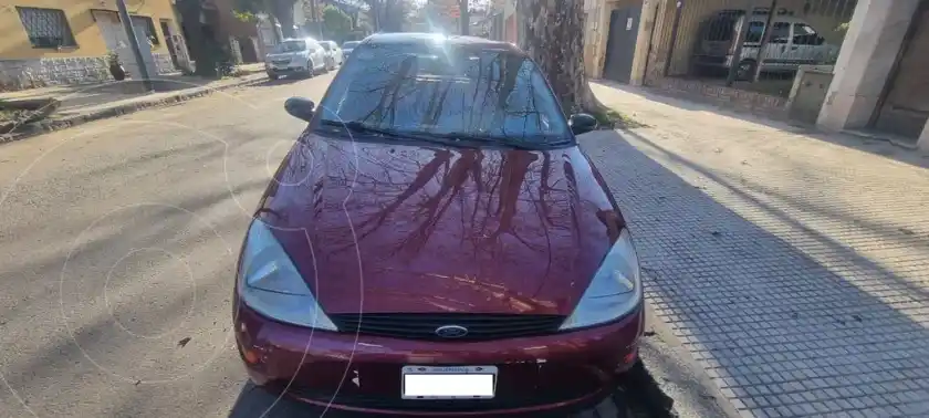 Ford Focus 5P CLX 2002 - foto 1