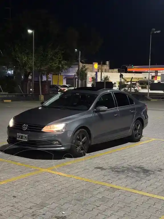 Volkswagen Vento 2.5 Fsi Advance Tiptronic (170Cv)  2015 - foto 1