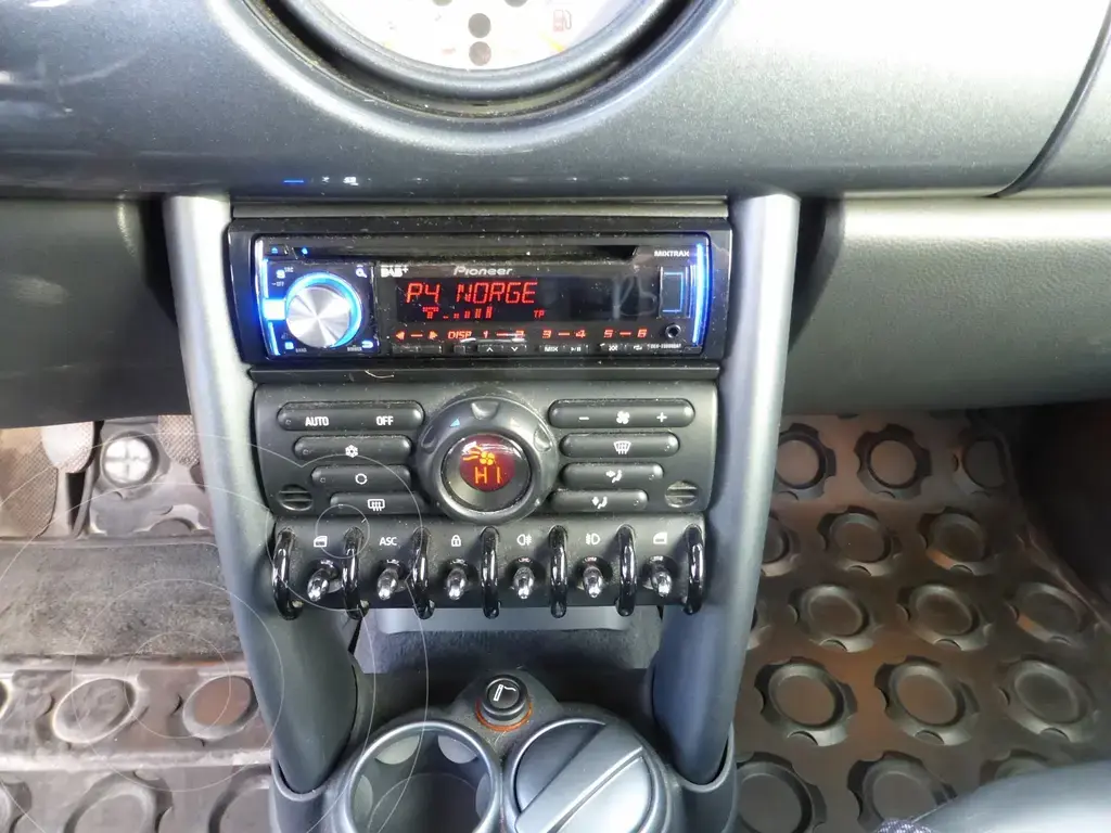 Mini Cooper S 3P (1598 Cc) 2004 - foto 5