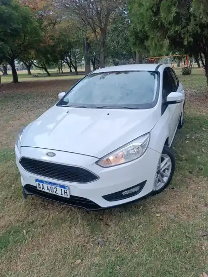 Ford Focus 5P 1.6L S  2016 - foto 5