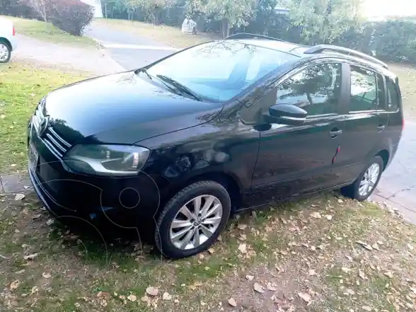 Volkswagen Suran 1.6 Trendline  2011 - foto 2