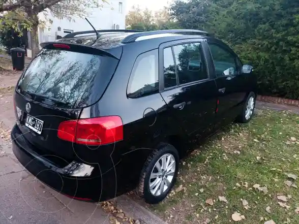 Volkswagen Suran 1.6 Trendline  2011 - foto 3