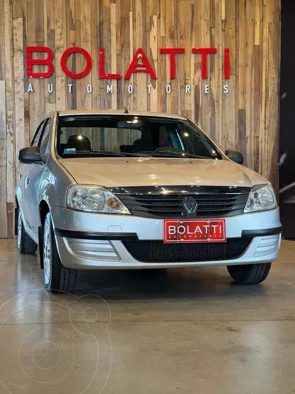Renault Logan 1.6 Pack Plus (1598 Cc) 2010 - foto 1