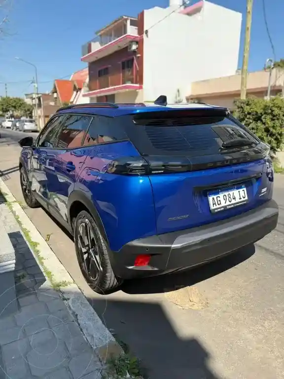 Peugeot 2008 Gt T200  2024 - foto 4