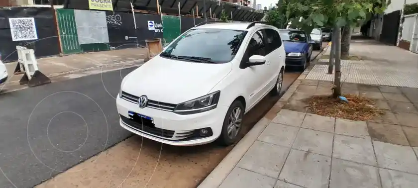 Volkswagen Suran 1.6 Highline  2018 - foto 1