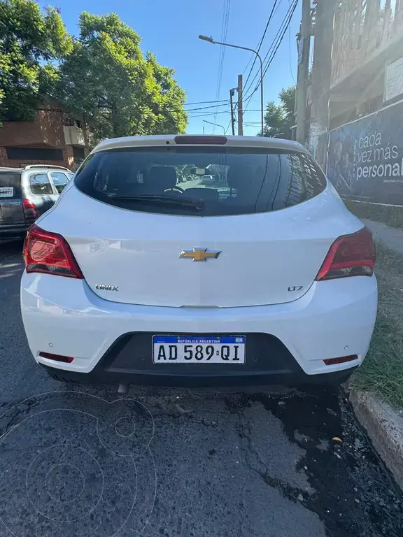 Chevrolet Onix Ltz Aut (1389 Cc) 2019 - foto 2