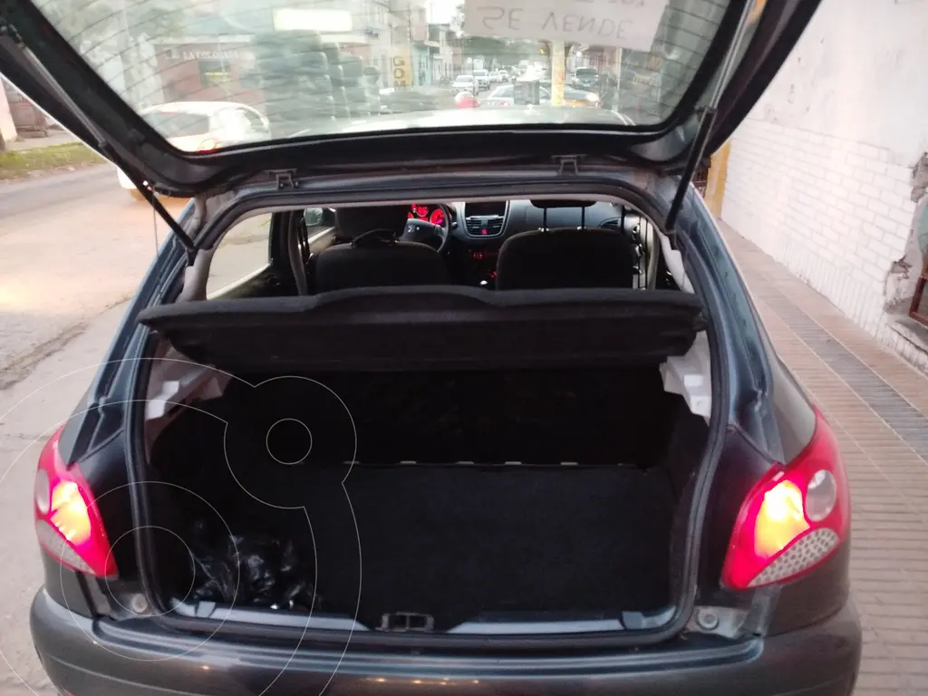 Peugeot 207 Compact 1.4 Active 5P (1360 Cc) 2013 - foto 3