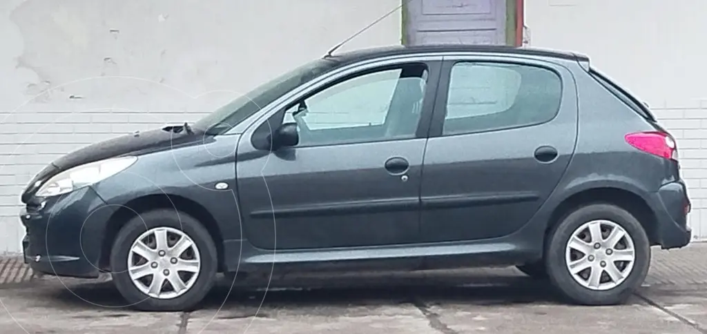 Peugeot 207 Compact 1.4 Active 5P (1360 Cc) 2013 - foto 4