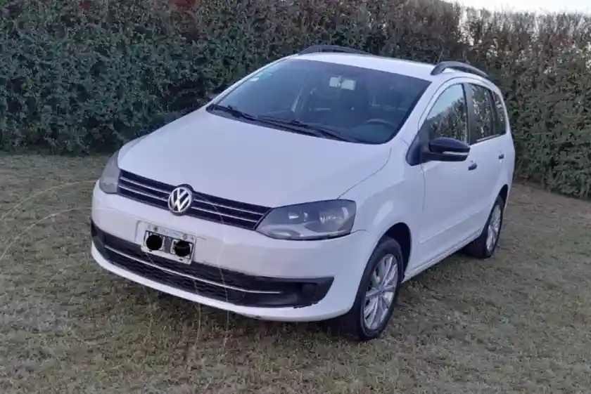 Volkswagen Suran 1.6 Trendline  2014 - foto 1