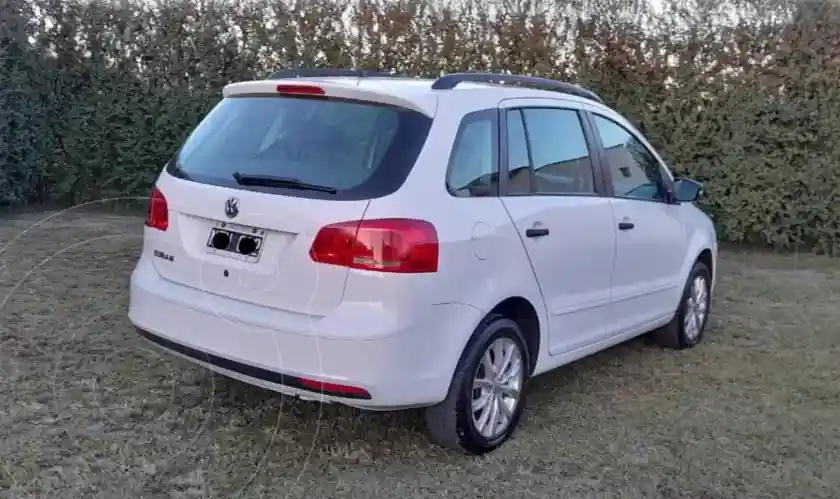 Volkswagen Suran 1.6 Trendline  2014 - foto 3