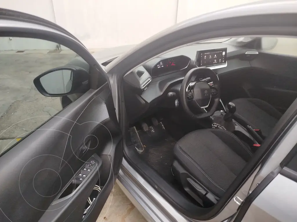 Peugeot 208 Like Pack 1.6 (1587 Cc) 2022 - foto 2