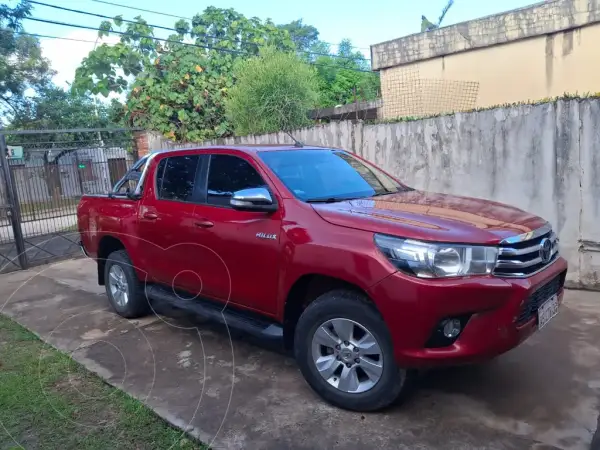 Toyota Hilux 2017 - foto 1