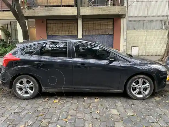 Ford Focus 5P 1.6L S  2013 - foto 4