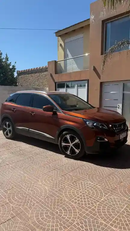Peugeot 3008 Allure Tiptronic  2018 - foto 1