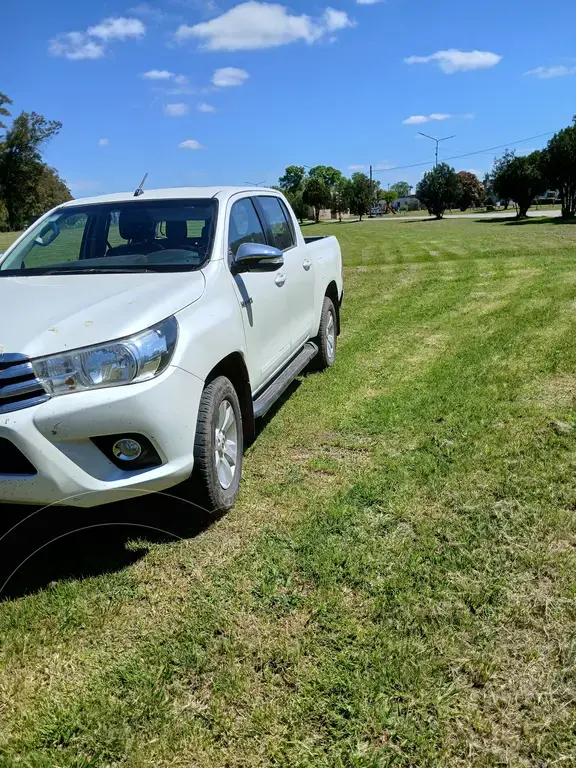 Toyota Hilux 2.8 4X4 Srv Tdi Dc (2755 Cc) 2016 - foto 3