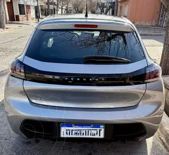 Peugeot 208 Active 1.6 Pack  2023 - foto 3