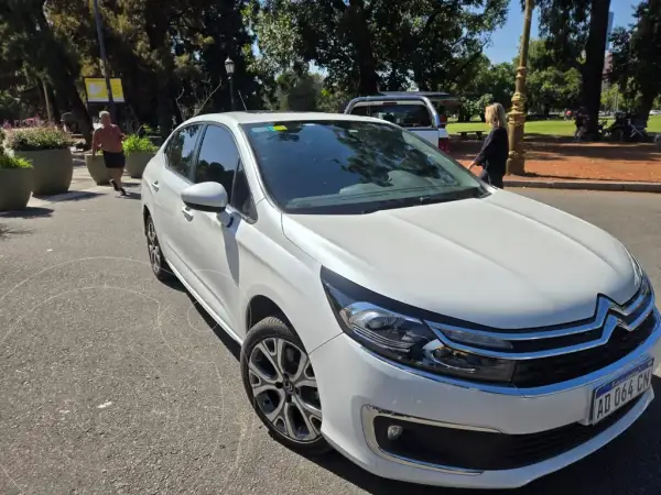 Citroën C4 2018 - foto 1