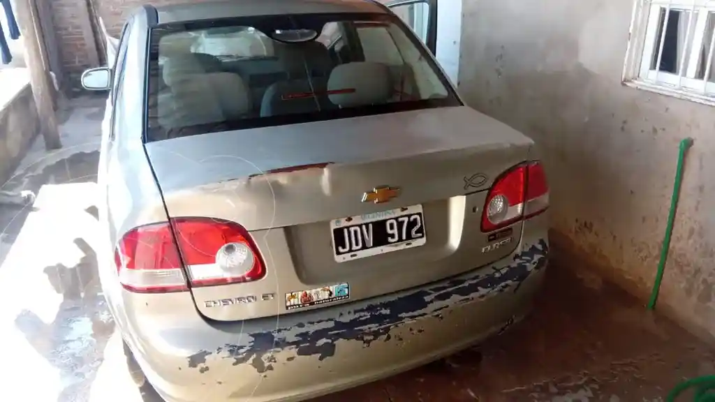 Chevrolet Corsa Classic 4P 1.4 Gls  2010 - foto 4