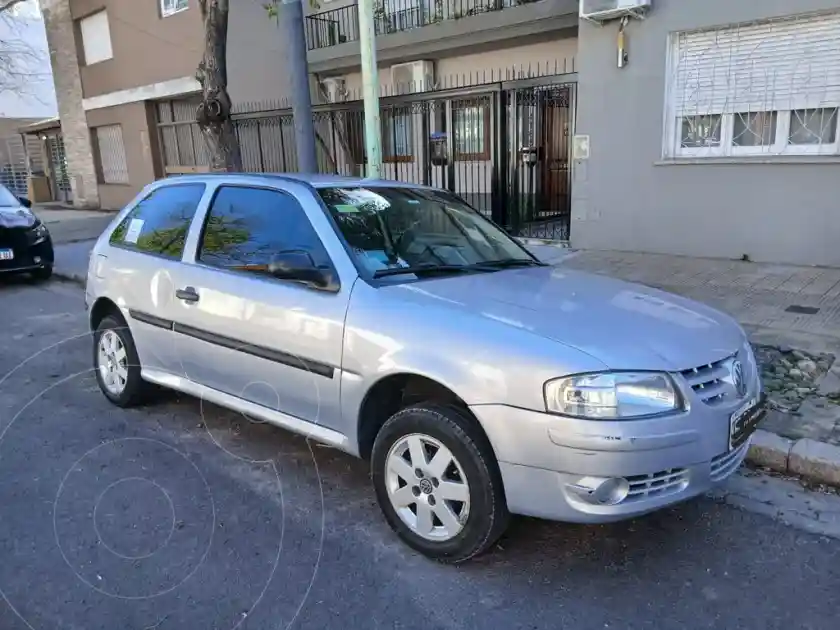 Volkswagen Gol 3P 1.6 Power Full  2011 - foto 2