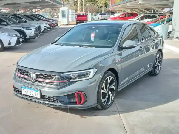 Volkswagen Vento Gli Gli 2.0 Tsi (1984 Cc) 2025 - foto 1