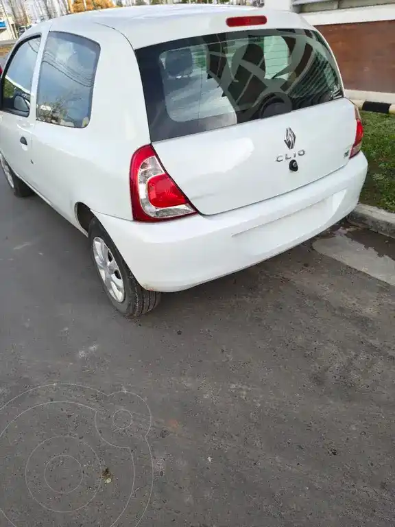 Renault Clio Mío 3P Confort Pack  2015 - foto 2