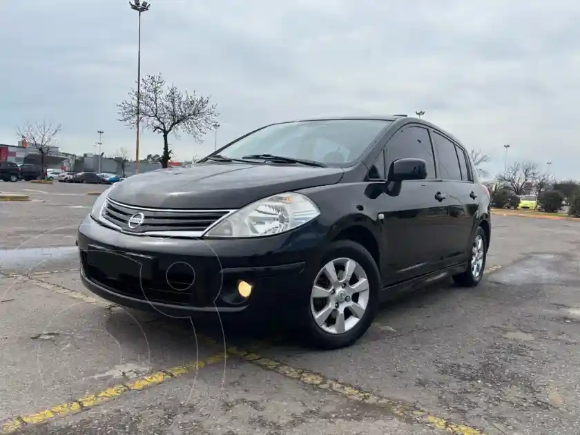 Nissan Tiida Tekna  2011 - foto 1